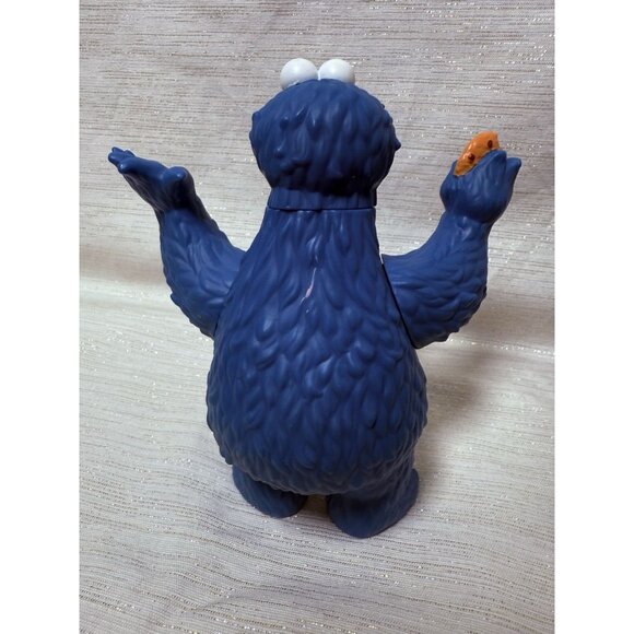 Sesame Street Cookie Monster Plastic 7” Toy Figurine - Picture 4 of 7